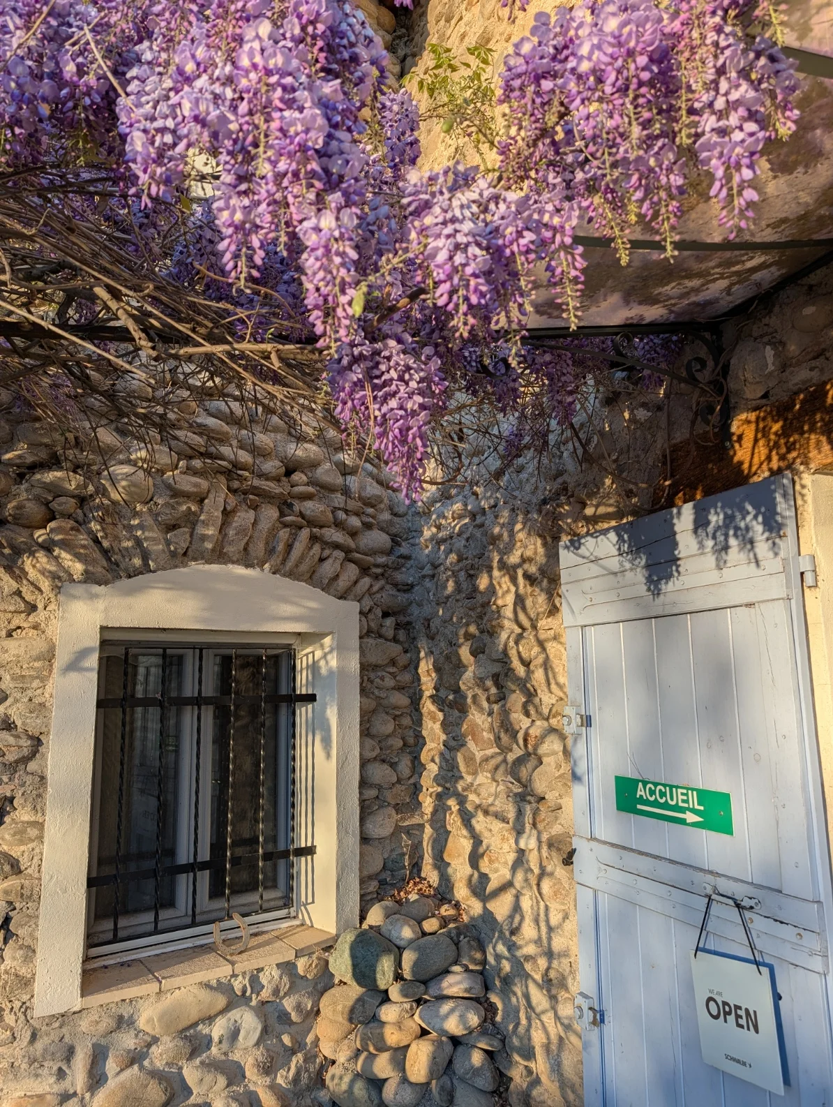 Façade de La Campagne Vallauris